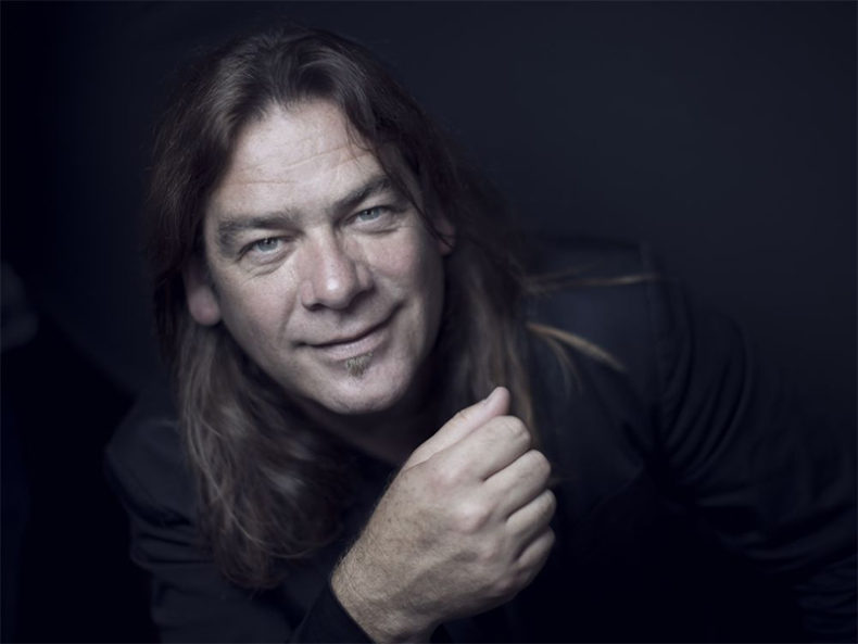 SPILL FEATURE: CANADA’S TRIPLE THREAT – A CONVERSATION WITH ALAN DOYLE Alan Doyle