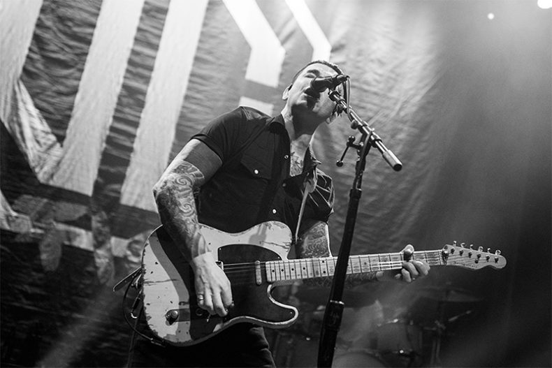 Dashboard Confessional