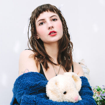 SPILL ALBUM REVIEW: PONY – VELVETEEN Pony