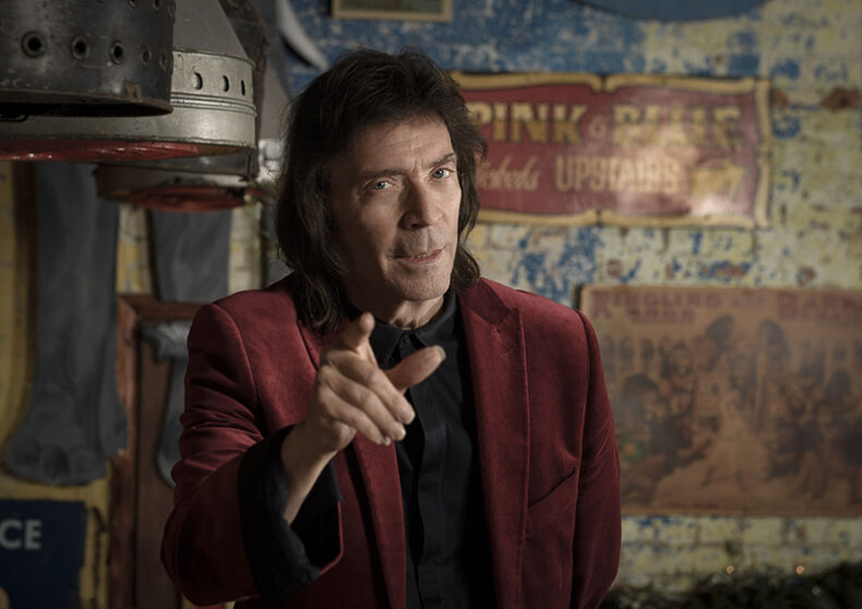 SPILL FEATURE: LIFE IN A FAIRGROUND DREAMLAND – A CONVERSATION WITH STEVE HACKETT (GENESIS) Steve Hackett