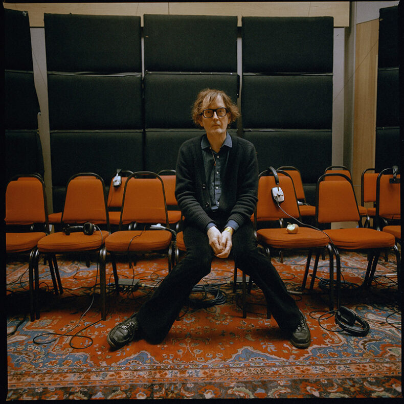 SPILL NEW MUSIC: WAR CHILD RECORDS RELEASE “BEGGING FOR CHANGE” BY PULP Pulp