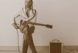 Hiss Golden Messenger