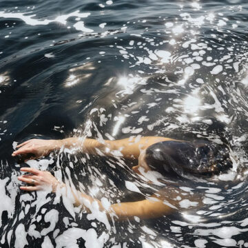 SPILL ALBUM REVIEW: CAROLINE MARIE BROOKS – LIGHT AND MATTER Caroline Marie Brooks